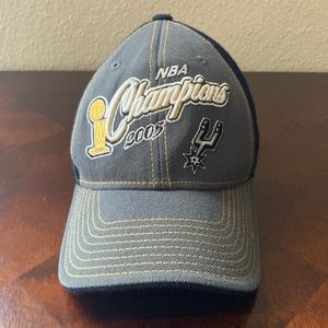 2005 spurs championship hat